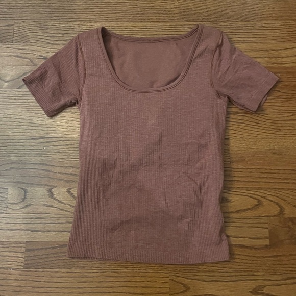 LULULEMON Ebb to Street Short Sleeve Shirt 6 - Picture 2 of 5